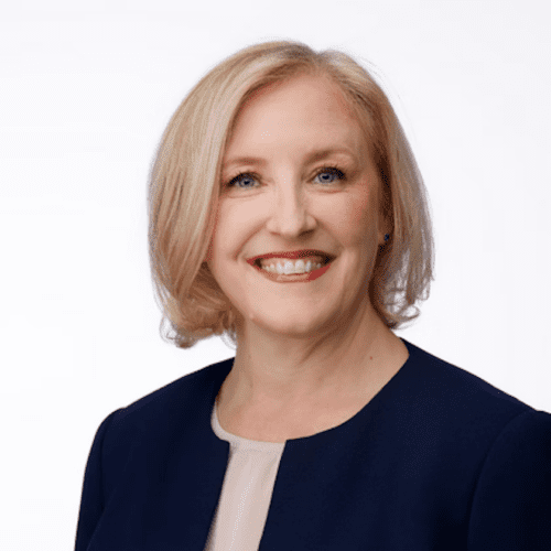 The Honourable Lisa Raitt headshot